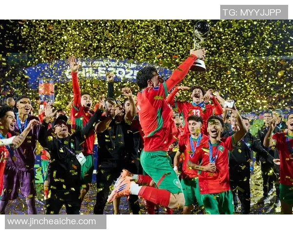 摩洛哥足球球星技术特点与团队作战风格全面解析