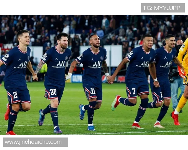 梅西与内马尔重聚巴黎 赛季目标共同追逐冠军荣誉